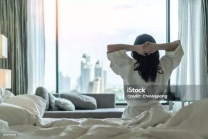 Lire la suite à propos de l’article 5 habitudes matinales pour booster votre énergie quotidienne