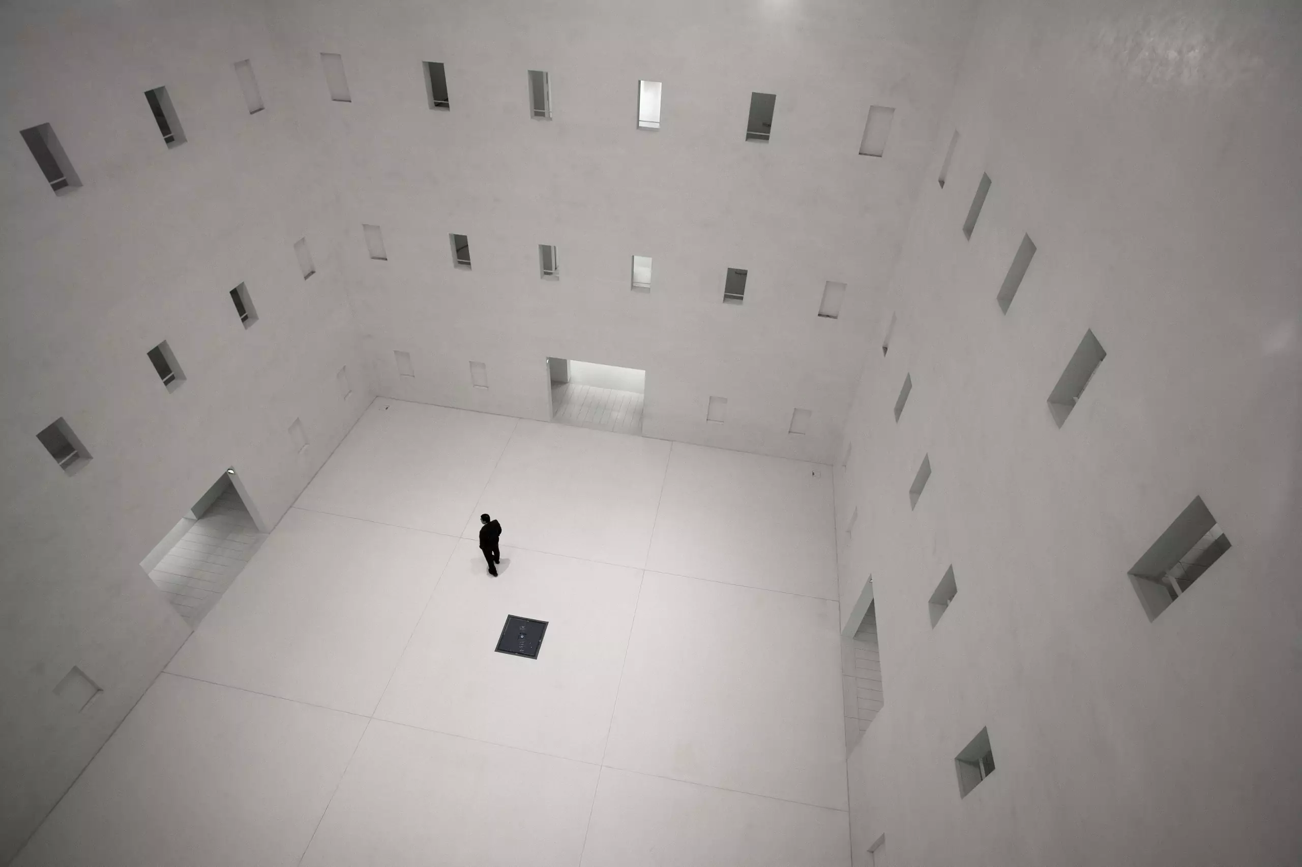 You are currently viewing La pratique de la pleine conscience pour améliorer la prise de décision