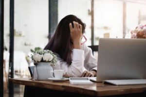 Lire la suite à propos de l’article Pourquoi banaliser vos propres réussites est le chemin le plus court vers l’épuisement