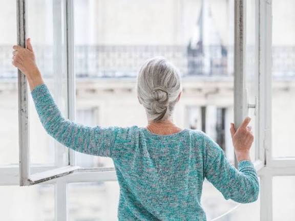 You are currently viewing Pollution intérieure : pourquoi votre maison n’est plus le refuge que vous croyez