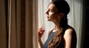 Lire la suite à propos de l’article Se Libérer de l&rsquo;Emprise du Passé : Votre Guide pour une Vie Sereine et Proactive