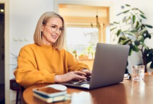 Lire la suite à propos de l’article Donner de son temps : La clé insoupçonnée de votre bien-être mental et de votre épanouissement