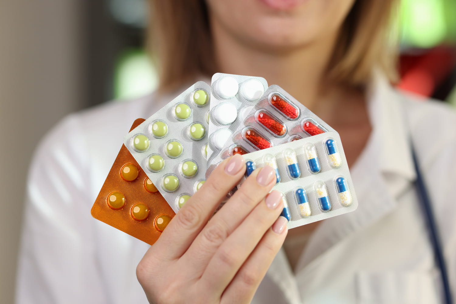 You are currently viewing Rappel de 95 000 boîtes de médicaments contaminés : Comment Transformer l&rsquo;Inquiétude en Action Positive pour Votre Bien-être